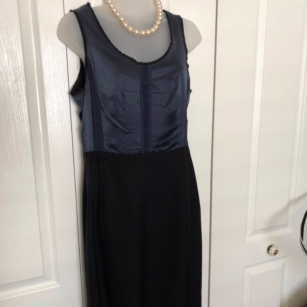 STYLISH, PROFESSIONAL DEEP BLUE AND BLK SIZE 6. SALE SUNDAY!